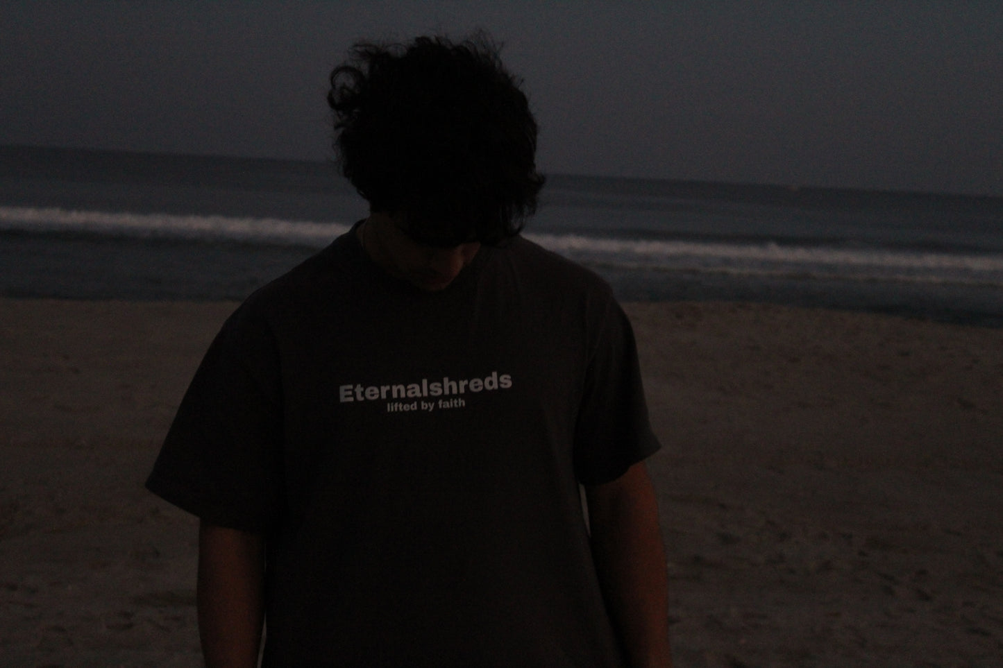 Eternalshreds Lifted by faith oversized Tee